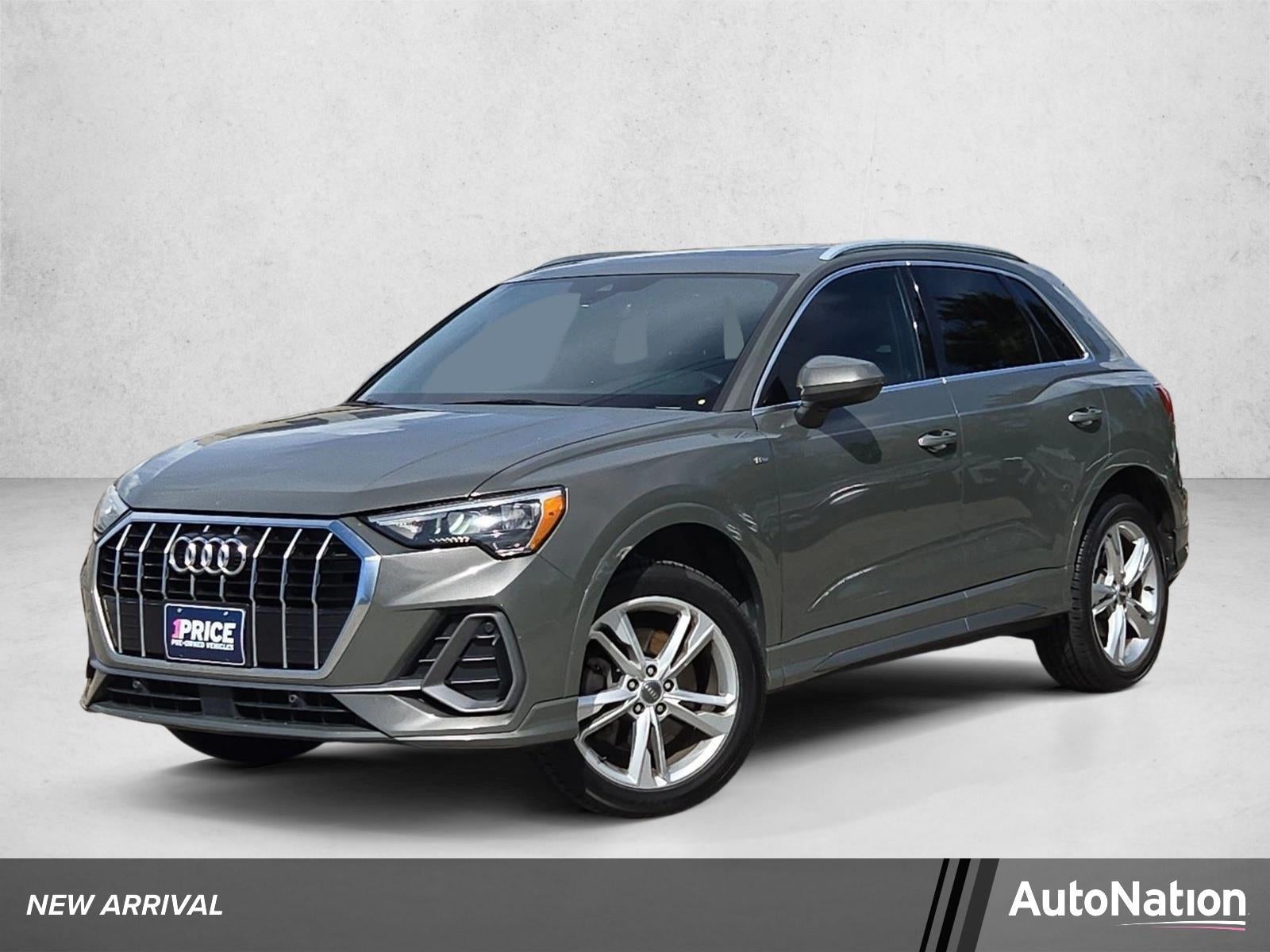 2020 Audi Q3 S line Premium 45 TFSI quattro