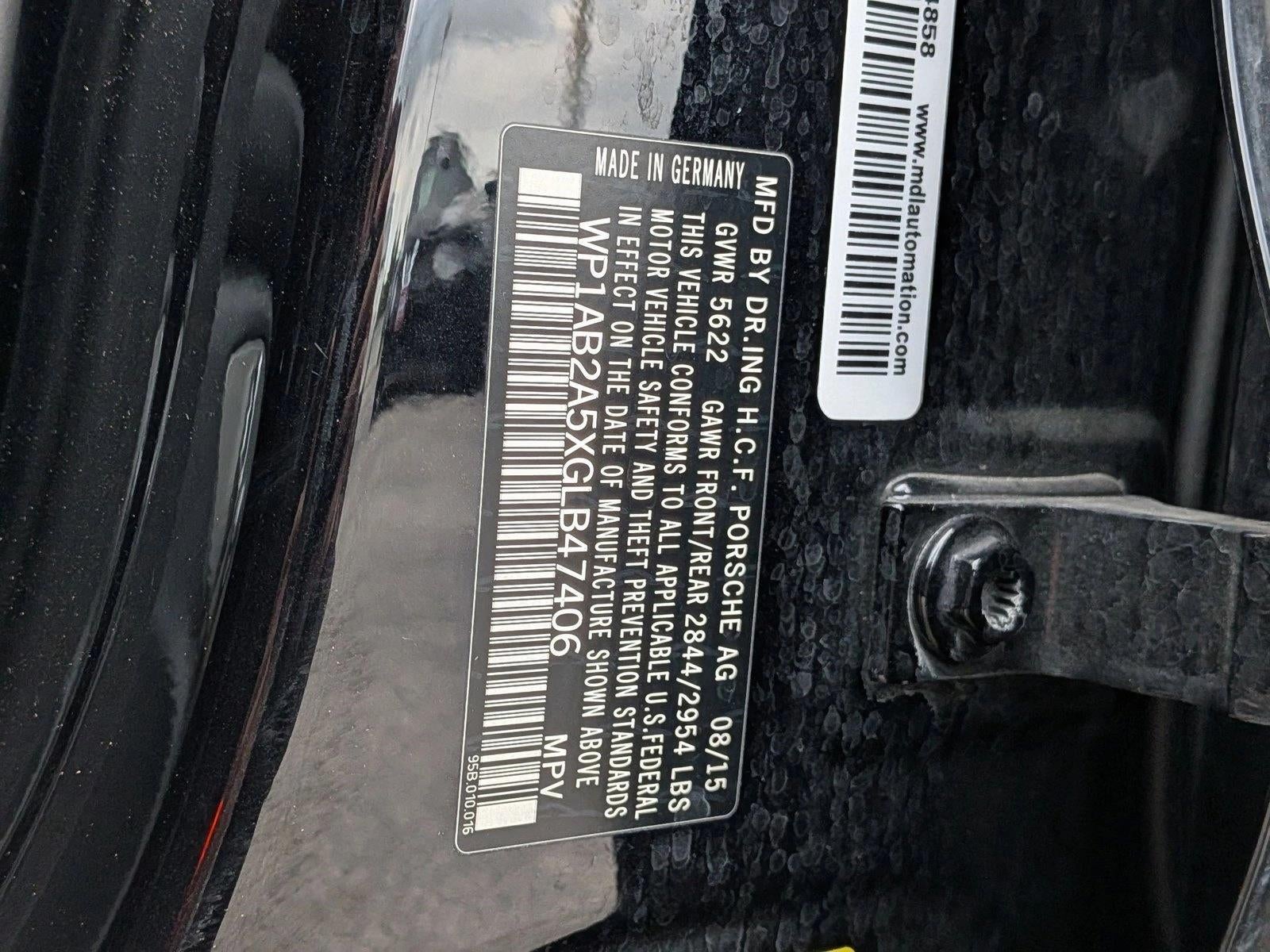 2016 Porsche Macan AWD 4dr S