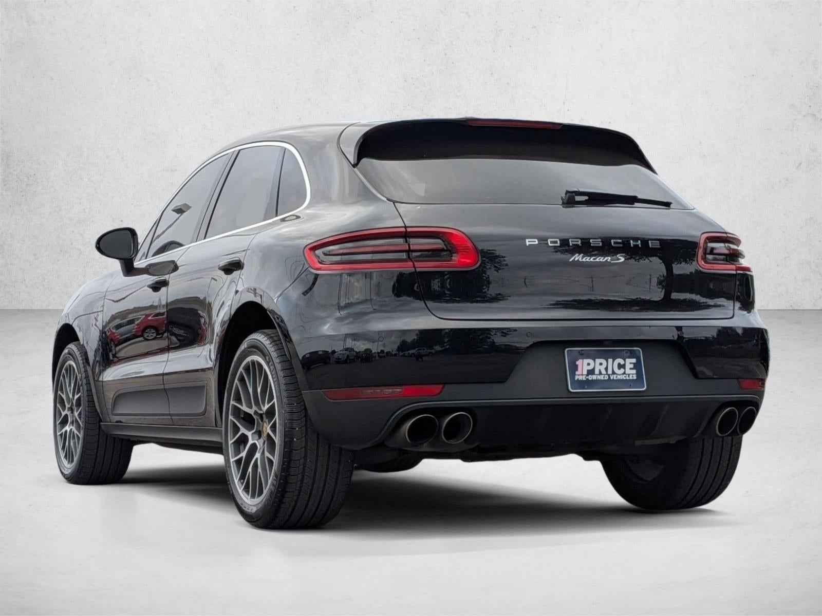 2016 Porsche Macan AWD 4dr S