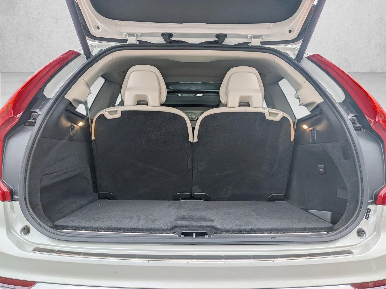 2024 Volvo XC90 Recharge Plug-In Hyb T8 eAWD PHEV Plus Bright Theme 7P