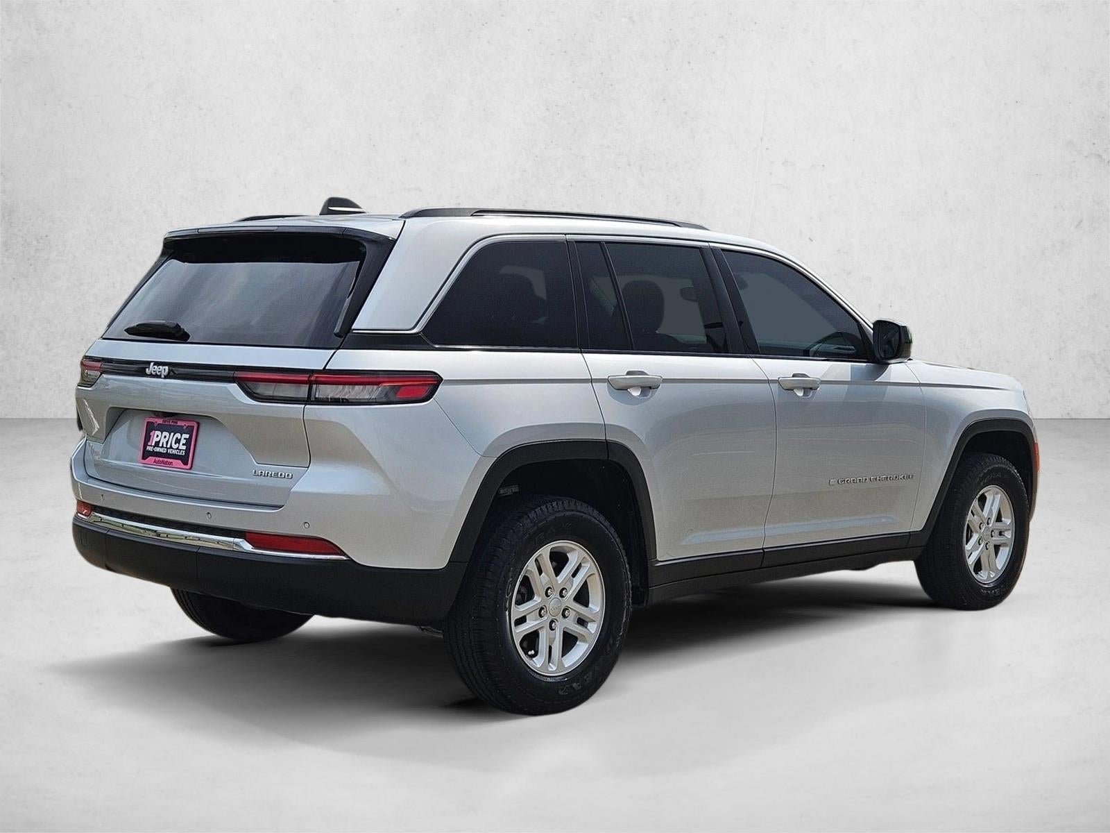 2024 Jeep Grand Cherokee Laredo