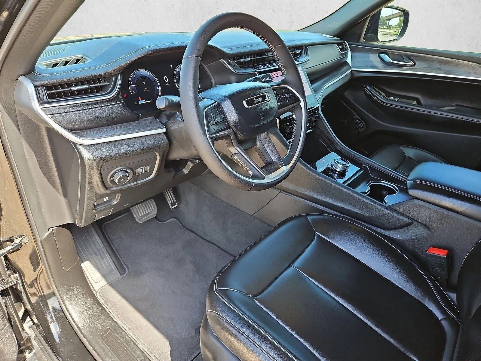 2025 Jeep Grand Cherokee L Limited 4x2