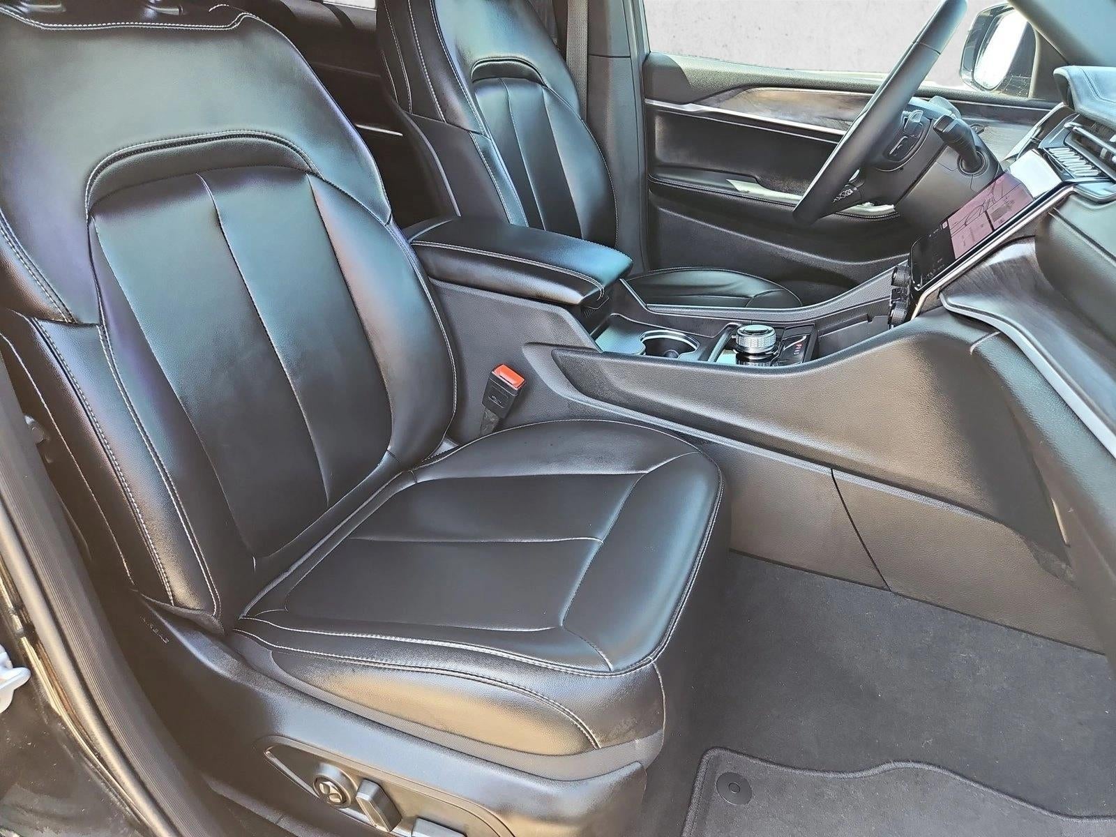 2025 Jeep Grand Cherokee L Limited 4x2