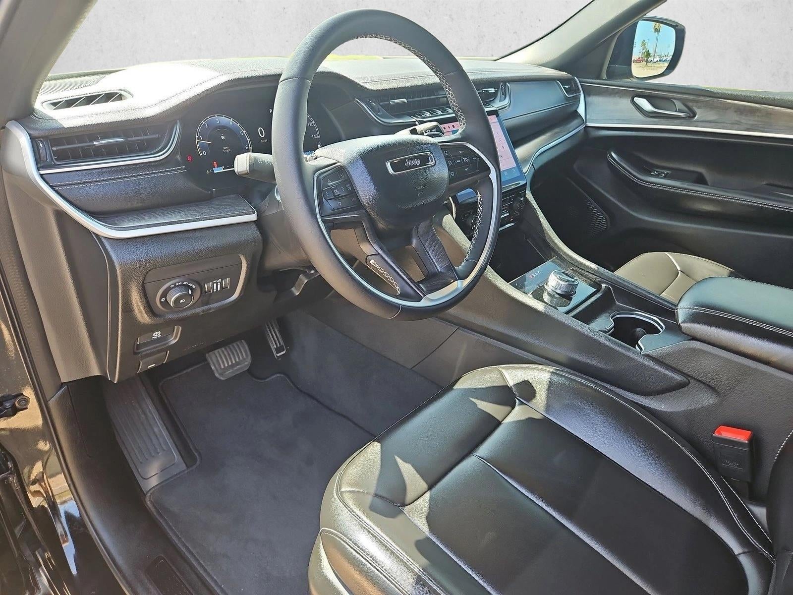 2025 Jeep Grand Cherokee L Limited 4x2