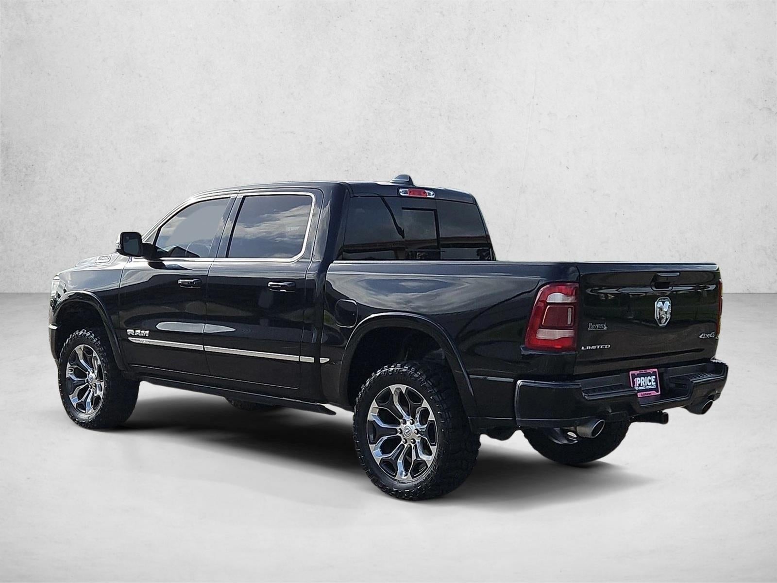 2023 RAM 1500 Limited Crew Cab 4x4 5'7" Box