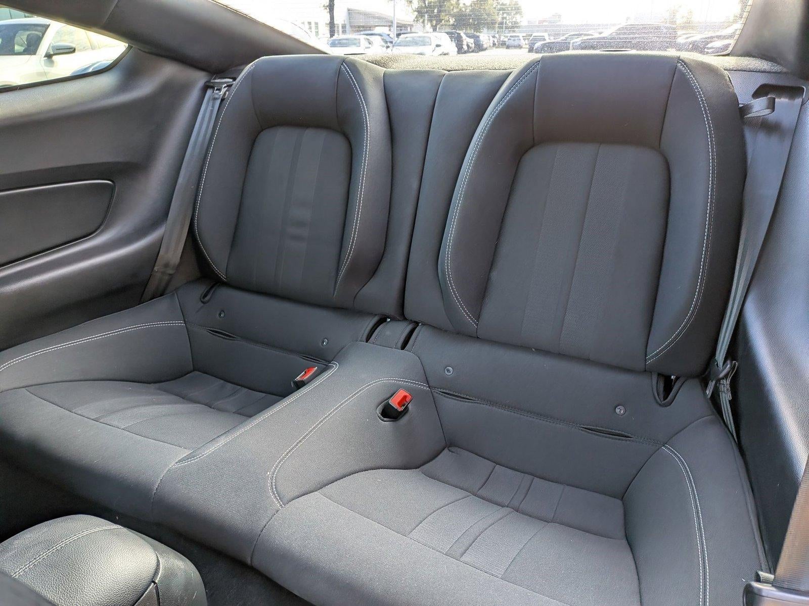 2020 Ford Mustang EcoBoost