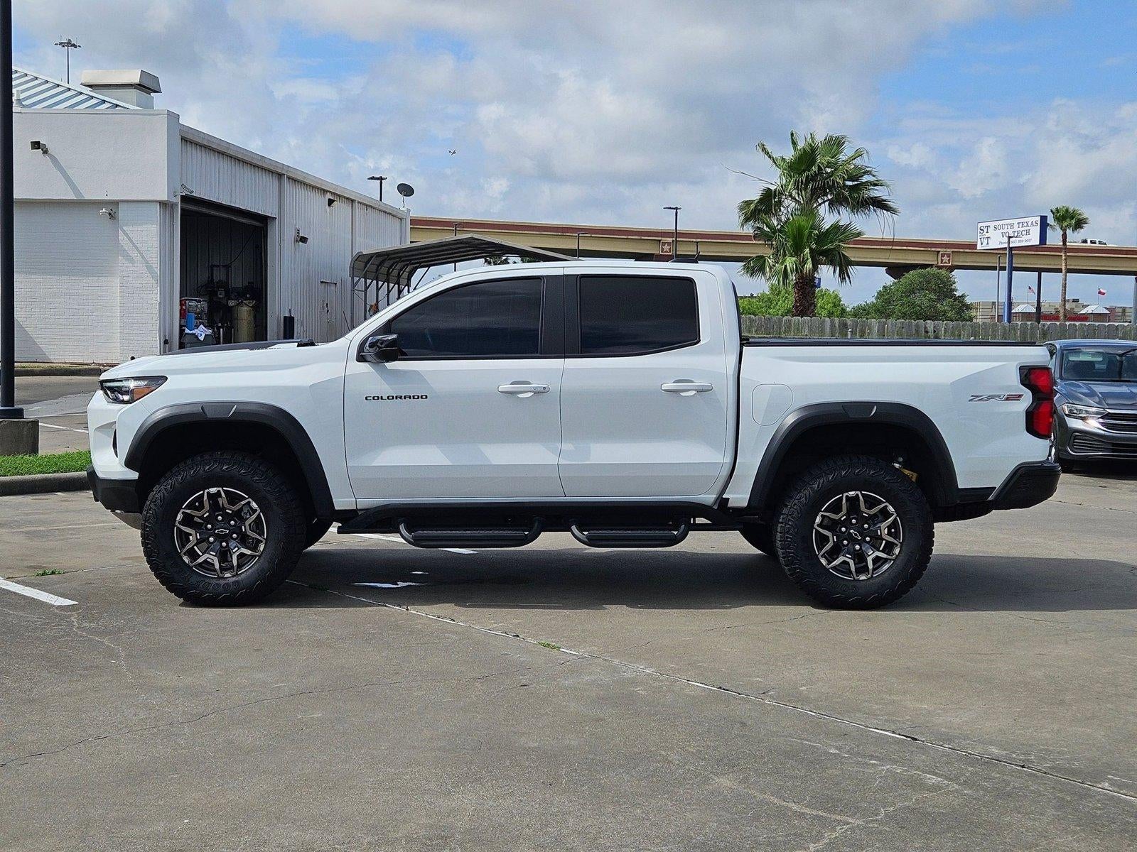 2025 Chevrolet Colorado ZR2