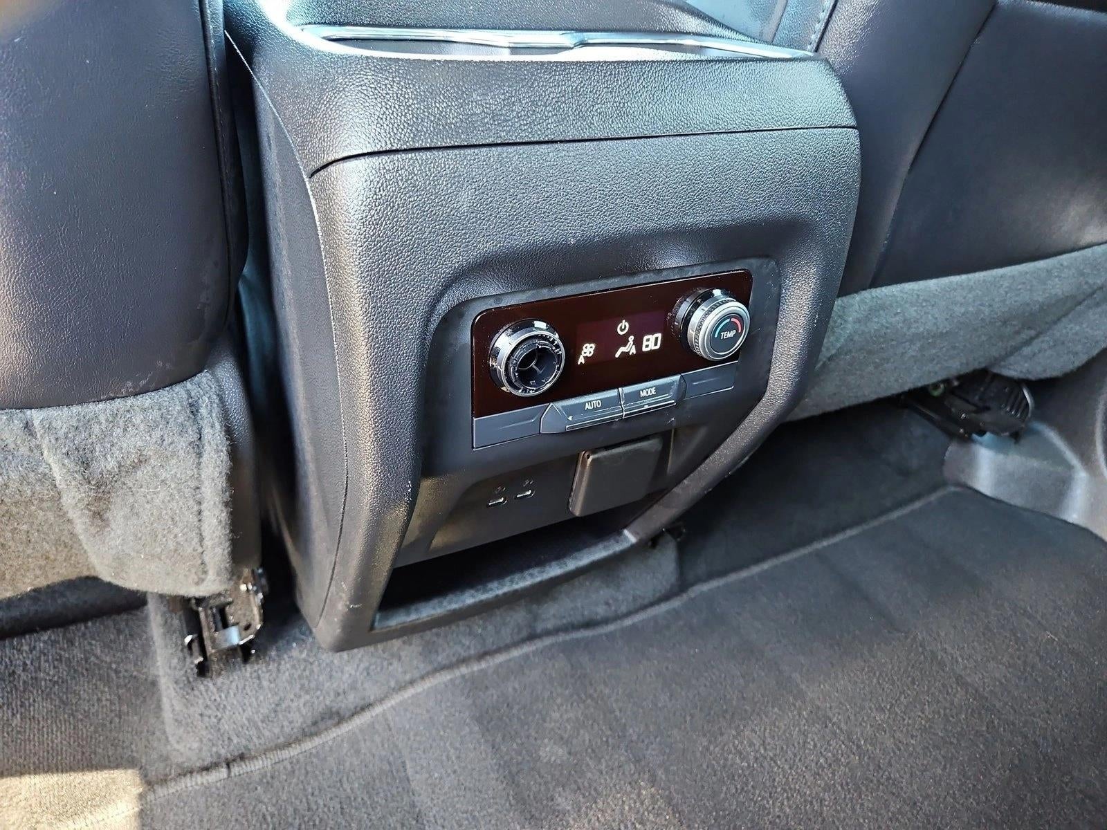 2024 GMC Acadia Elevation