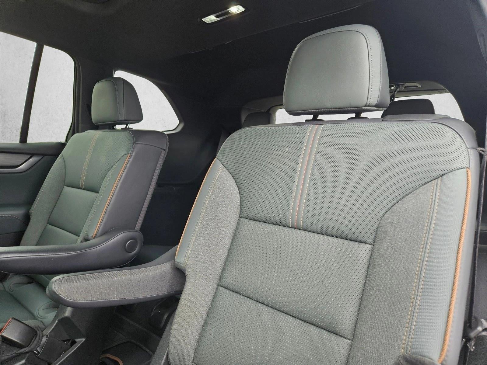2024 GMC Acadia AT4
