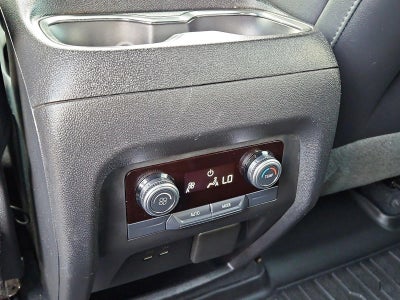 2024 GMC Acadia AT4