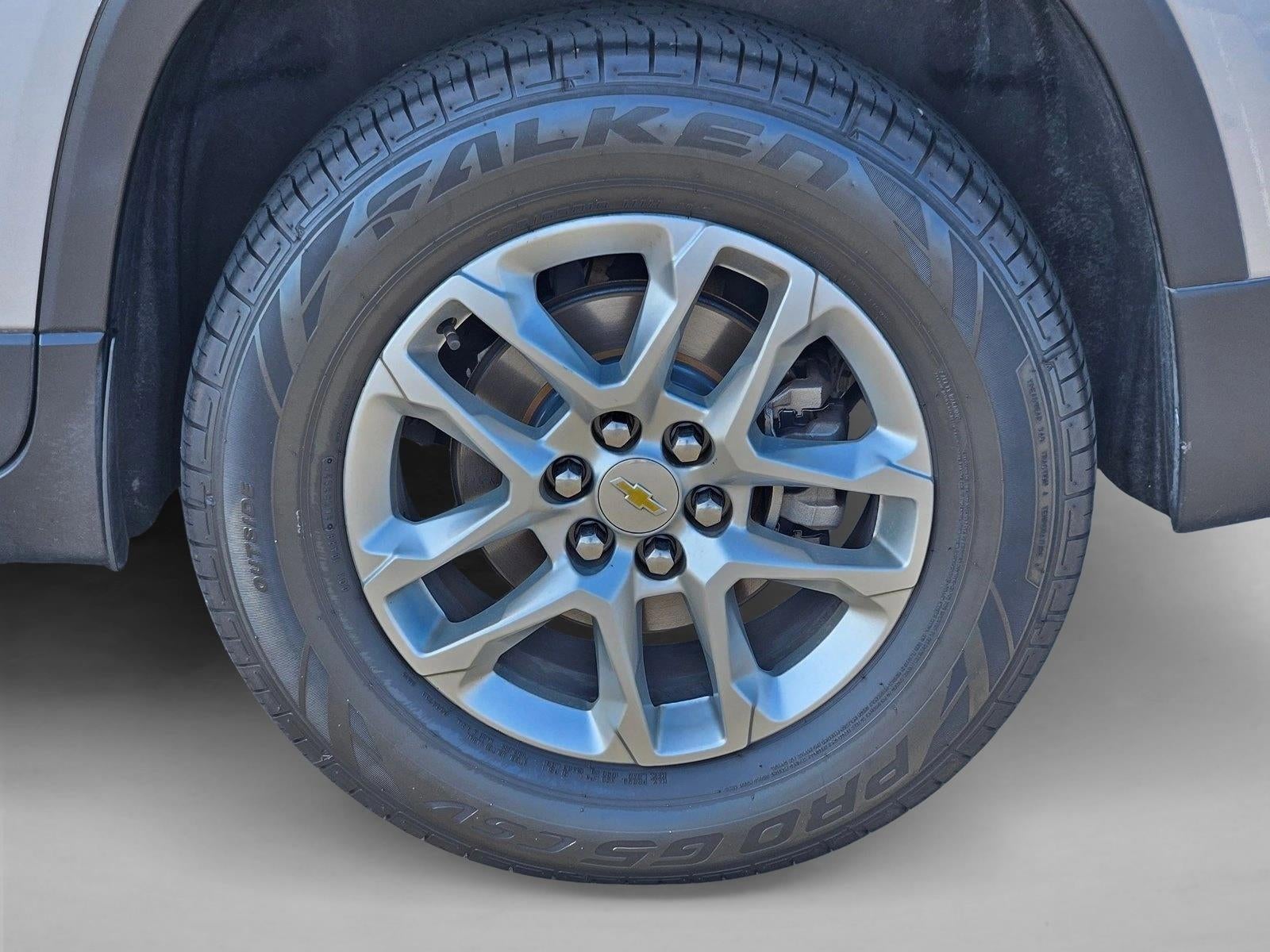 2020 Chevrolet Traverse LT Cloth