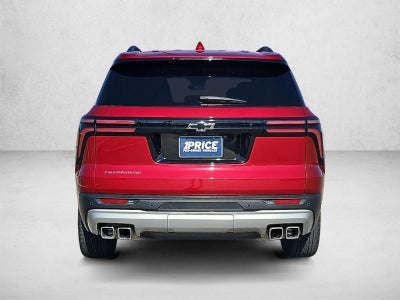 2025 Chevrolet Traverse LT
