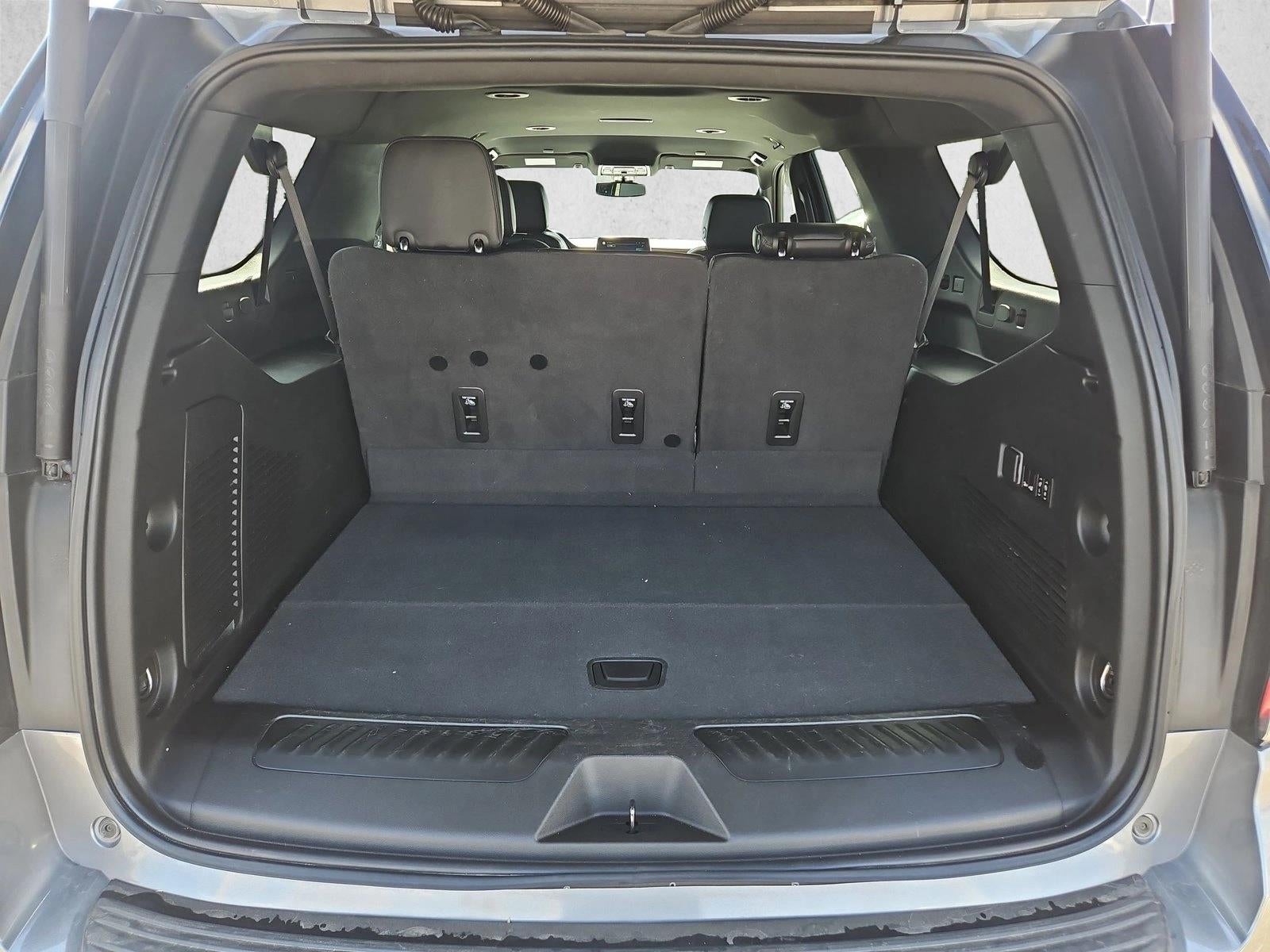 2022 Chevrolet Suburban LT