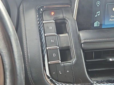 2022 Chevrolet Suburban High Country