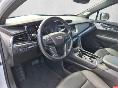 2022 Cadillac XT5 FWD Premium Luxury