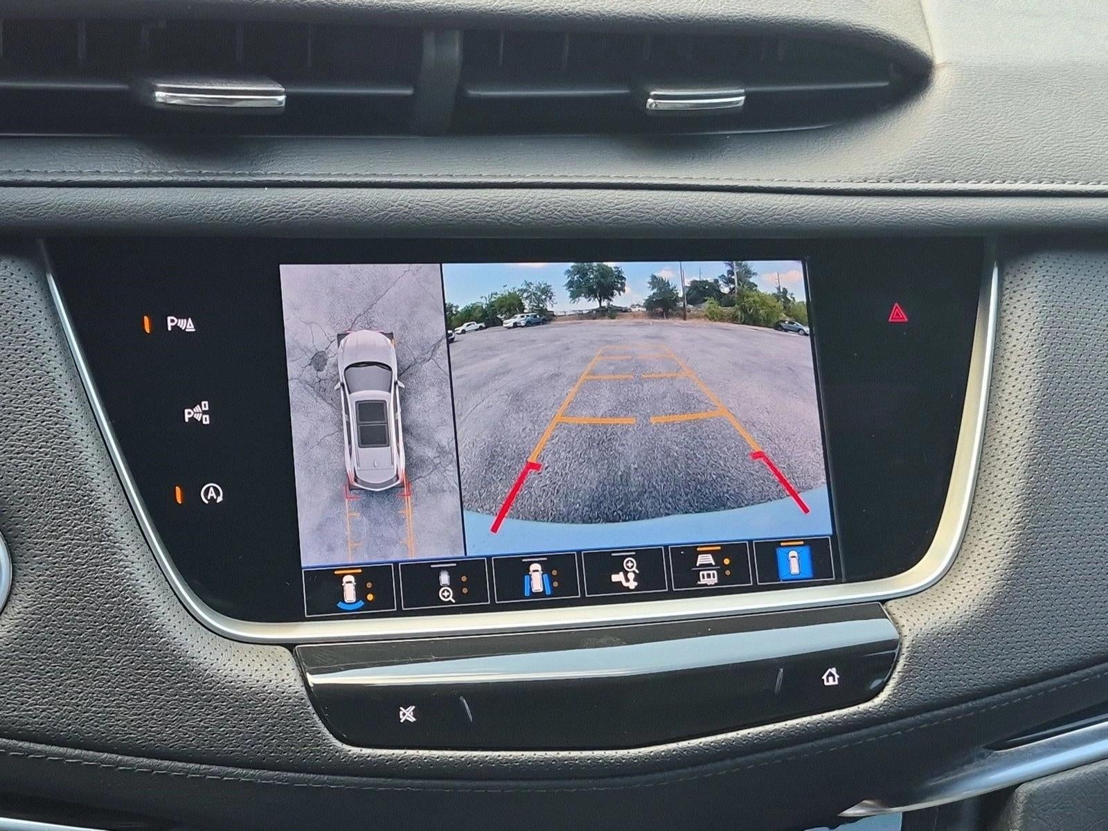 2022 Cadillac XT5 FWD Premium Luxury