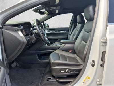 2022 Cadillac XT5 FWD Premium Luxury
