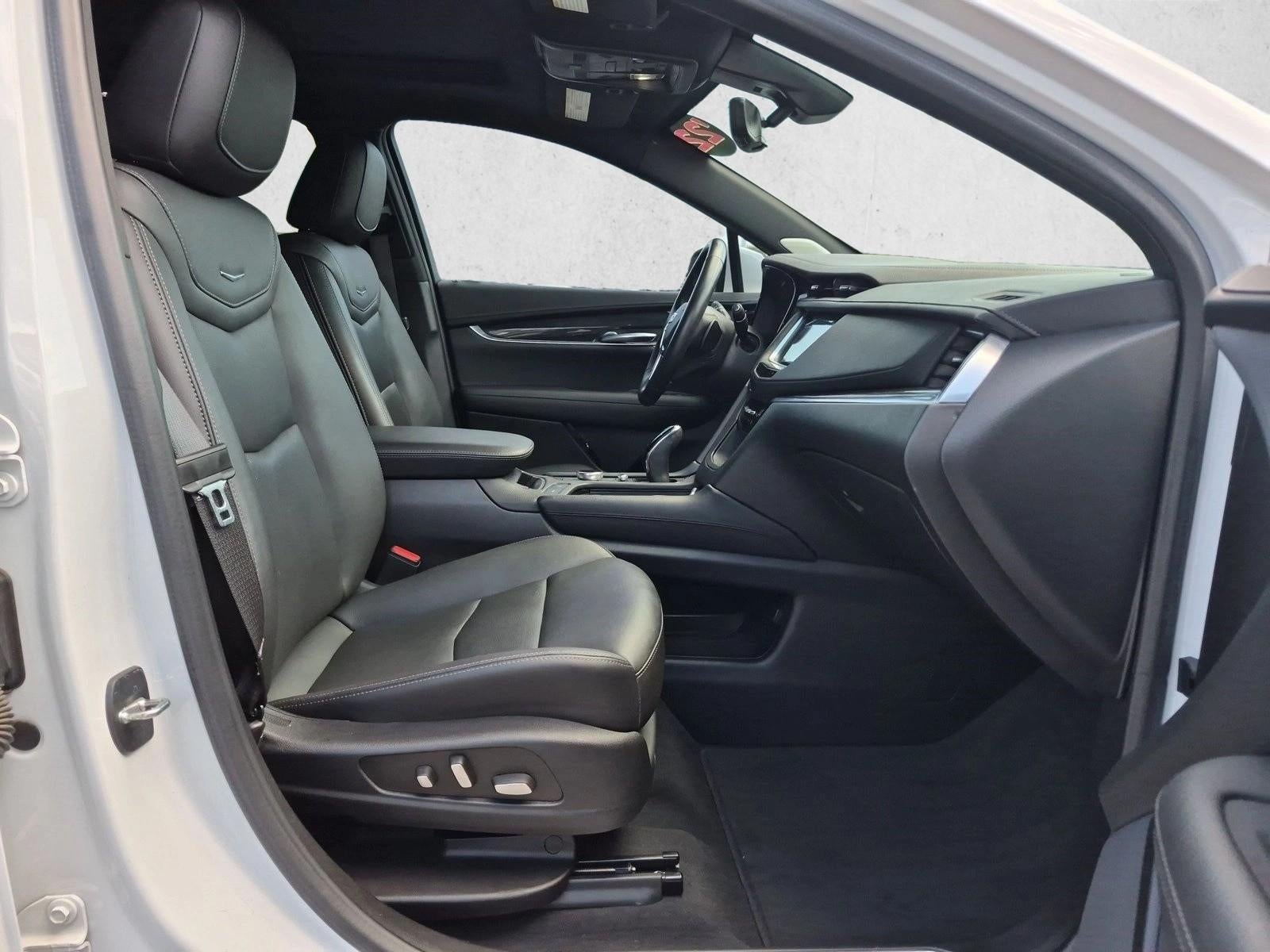 2022 Cadillac XT5 FWD Premium Luxury
