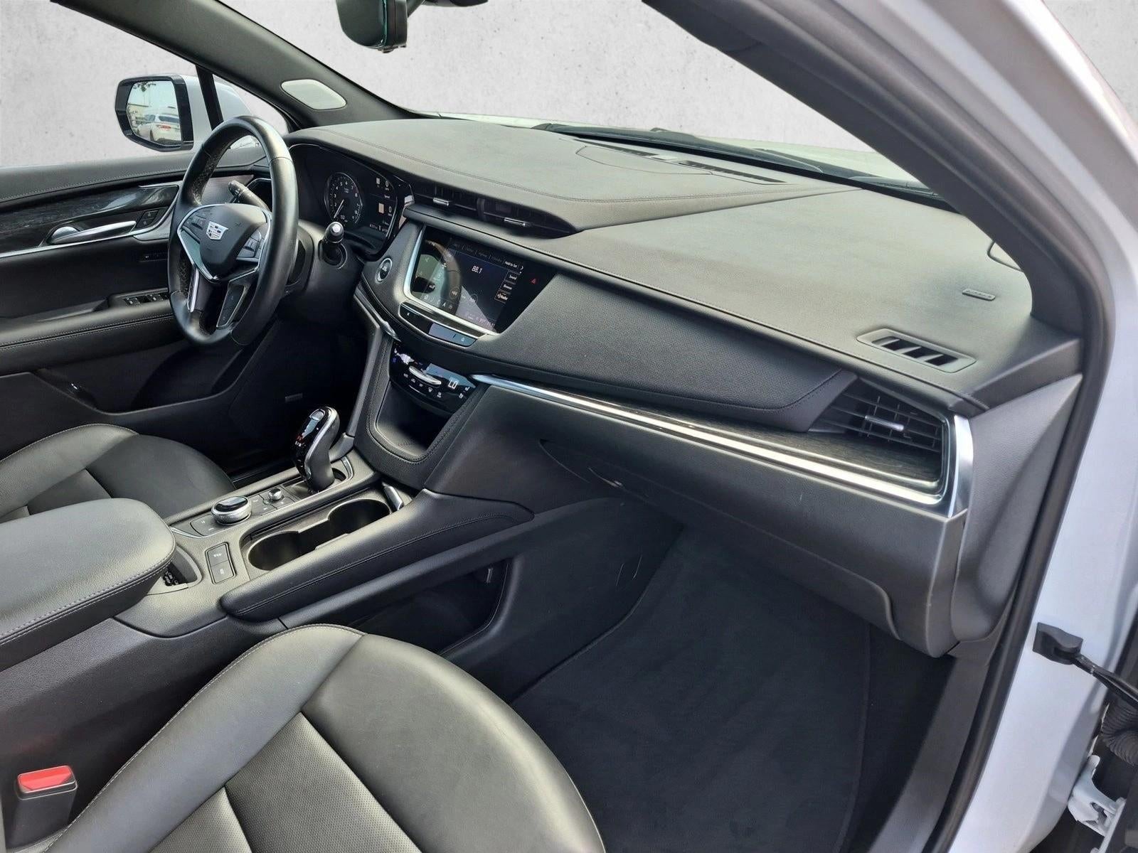 2022 Cadillac XT5 FWD Premium Luxury