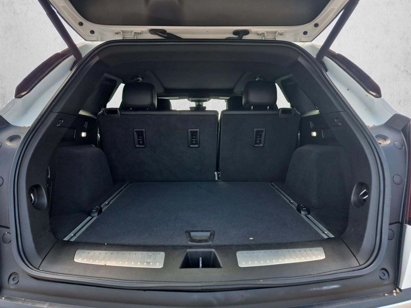2022 Cadillac XT5 FWD Premium Luxury