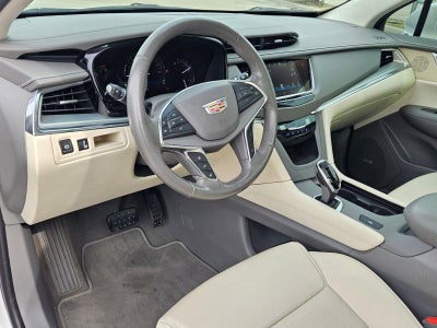 2019 Cadillac XT5 Luxury FWD