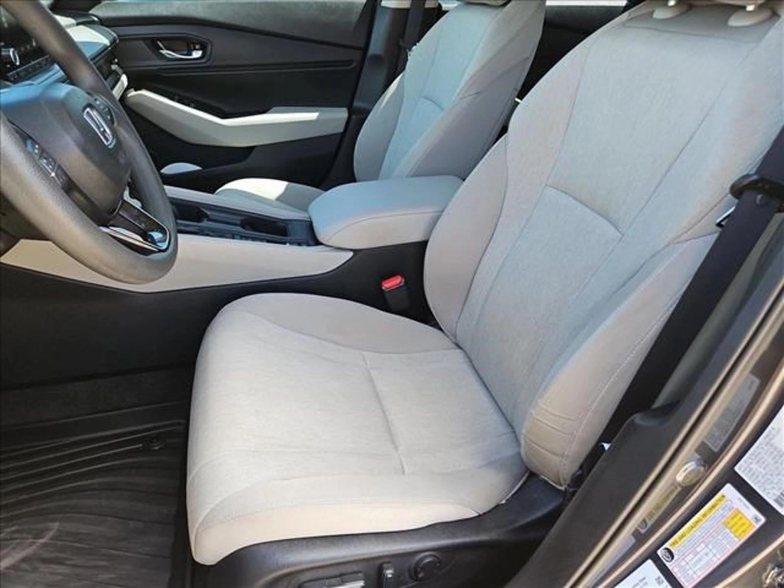 2025 Honda Accord Sedan SE