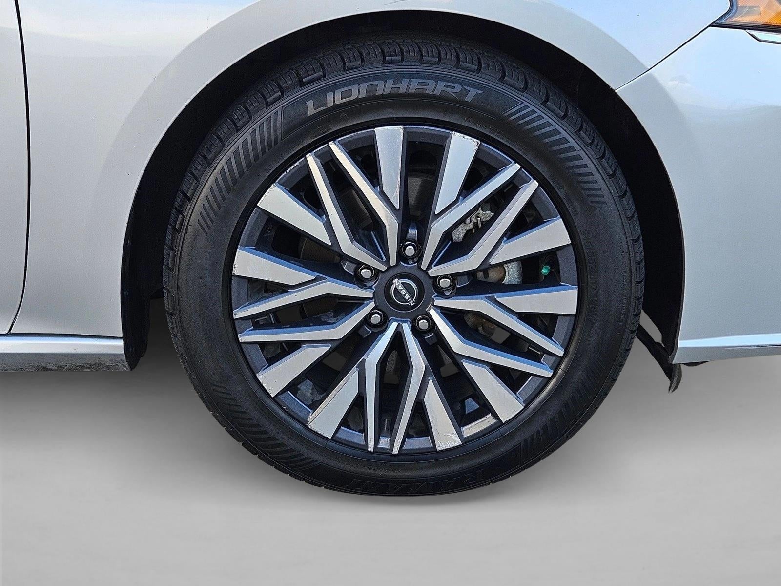 2024 Nissan Altima SV FWD