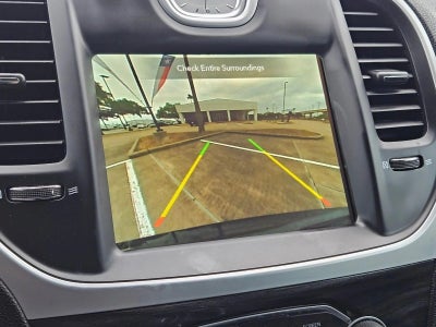 2022 Chrysler 300 Touring L