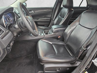 2022 Chrysler 300 Touring L