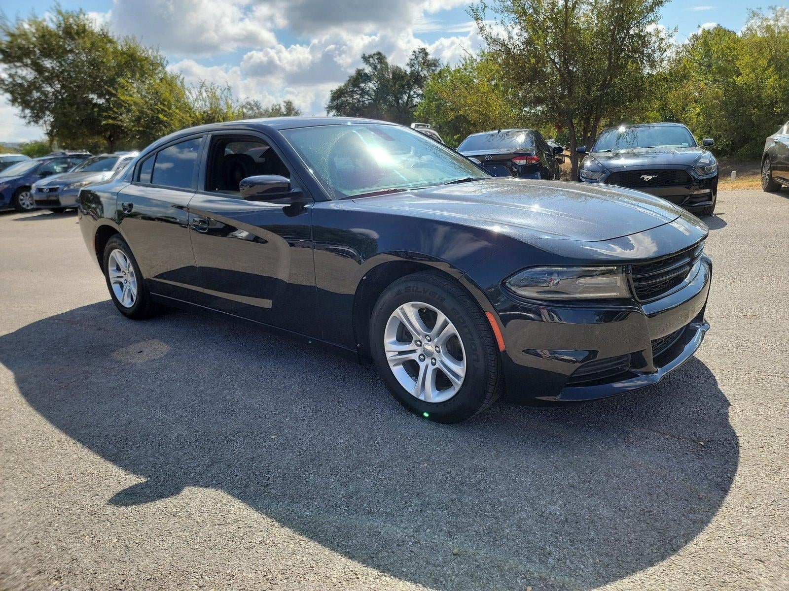 2020 Dodge Charger SXT RWD