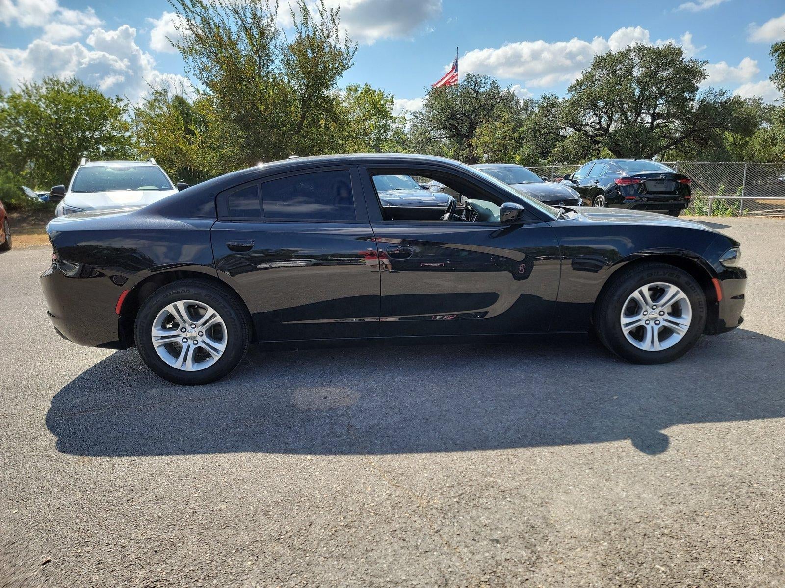 2020 Dodge Charger SXT RWD