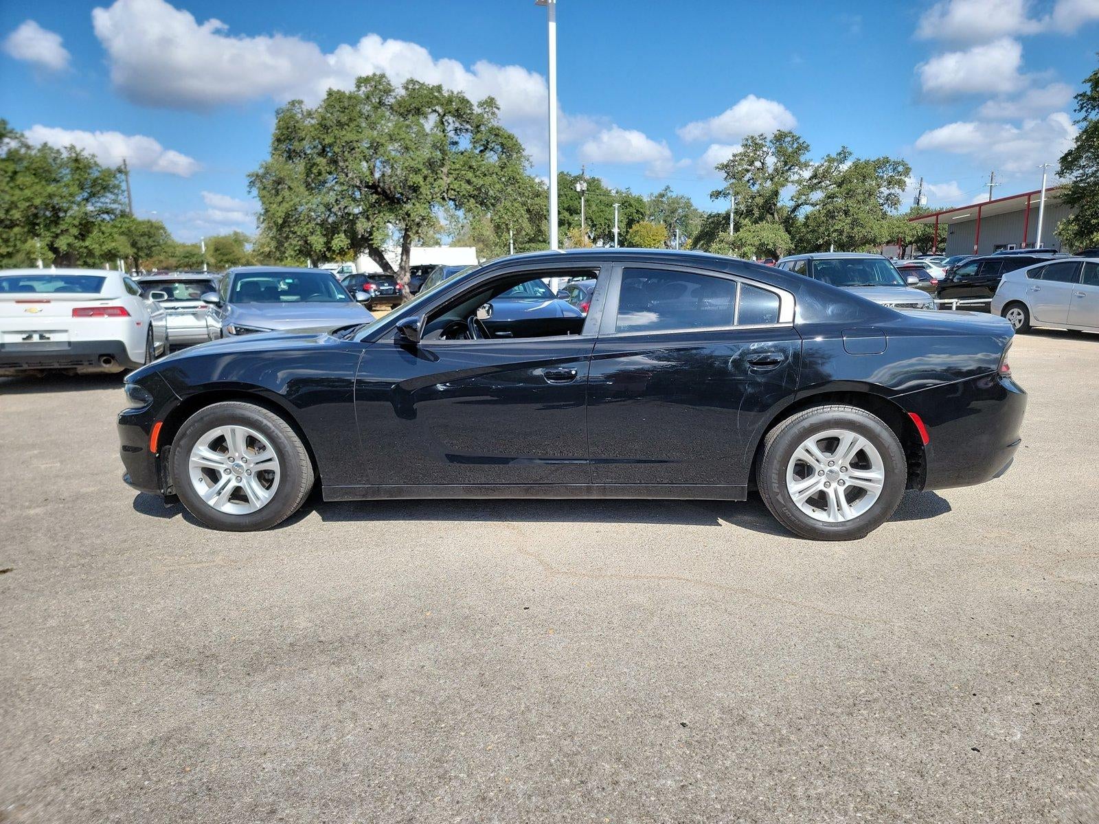 2020 Dodge Charger SXT RWD