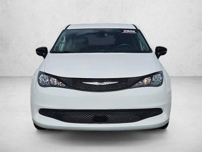 2024 Chrysler Voyager LX