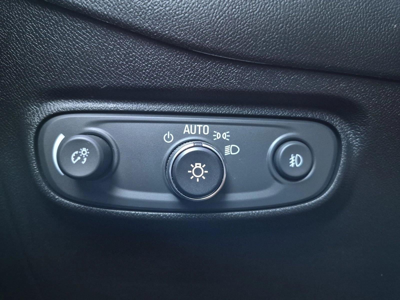 2020 Chevrolet Equinox Premier - Photo 29