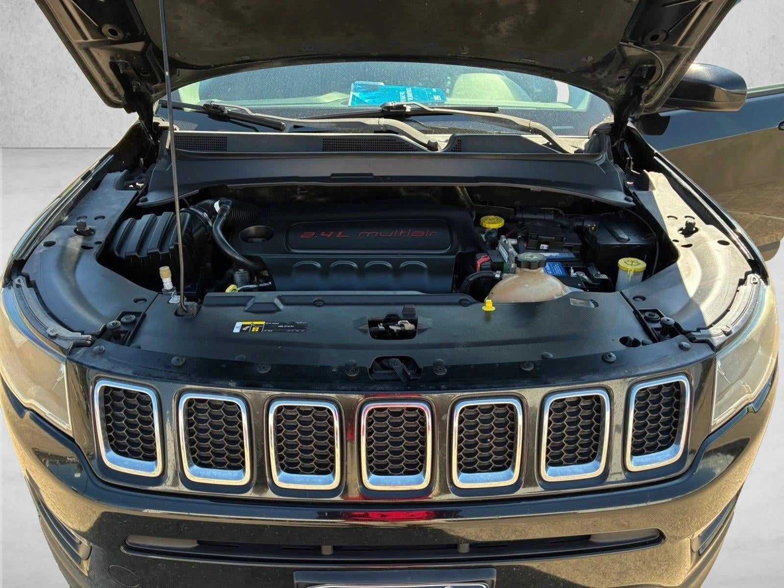 2018 Jeep Compass Latitude FWD