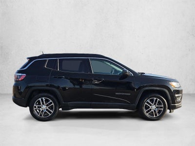2018 Jeep Compass Latitude FWD