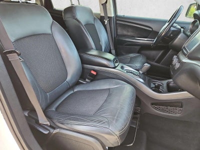 2019 Dodge Journey Crossroad