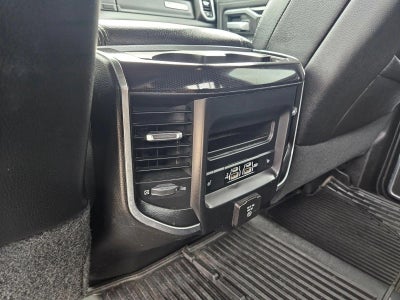2020 RAM 3500 Laramie Crew Cab 4x4 8' Box