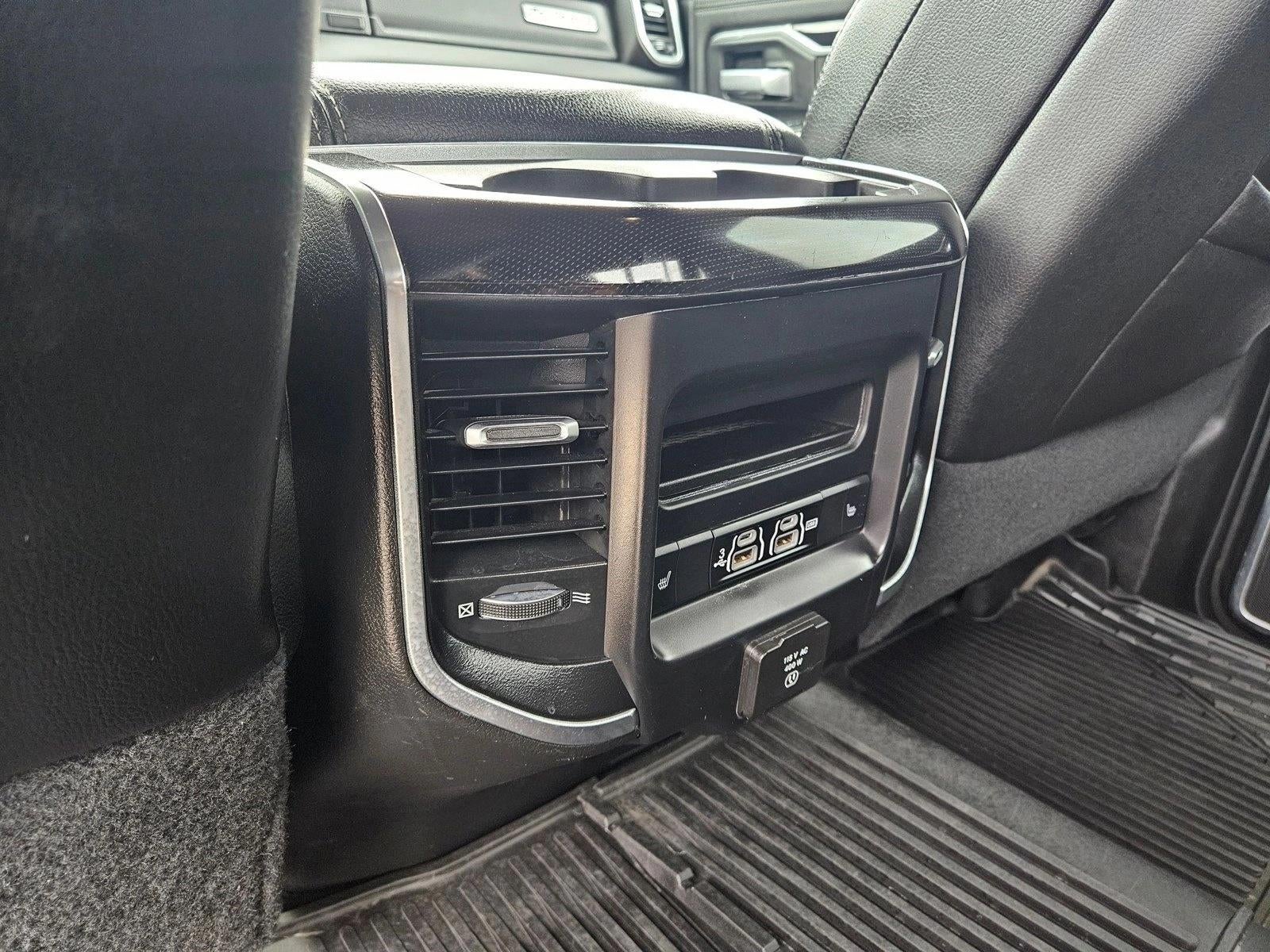 2020 RAM 3500 Laramie Crew Cab 4x4 8' Box
