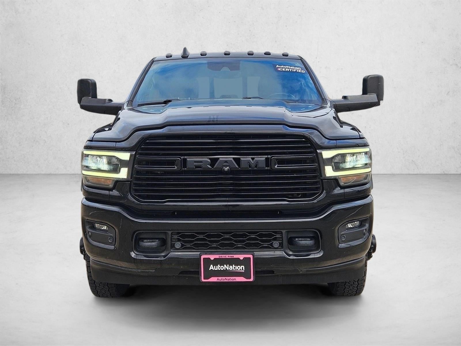 2020 RAM 3500 Laramie Crew Cab 4x4 8' Box