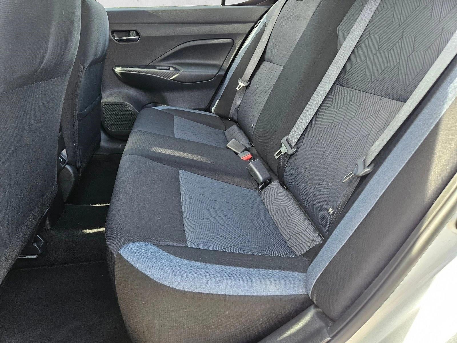 2023 Nissan Versa SV