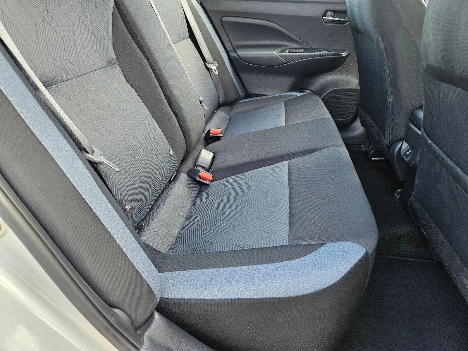 2023 Nissan Versa SV