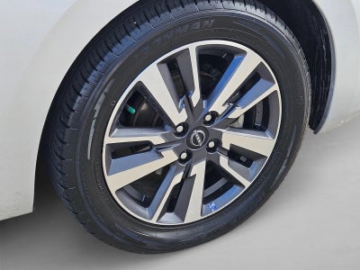 2023 Nissan Versa SV