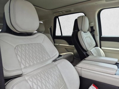 2024 Lincoln Navigator Black Label L