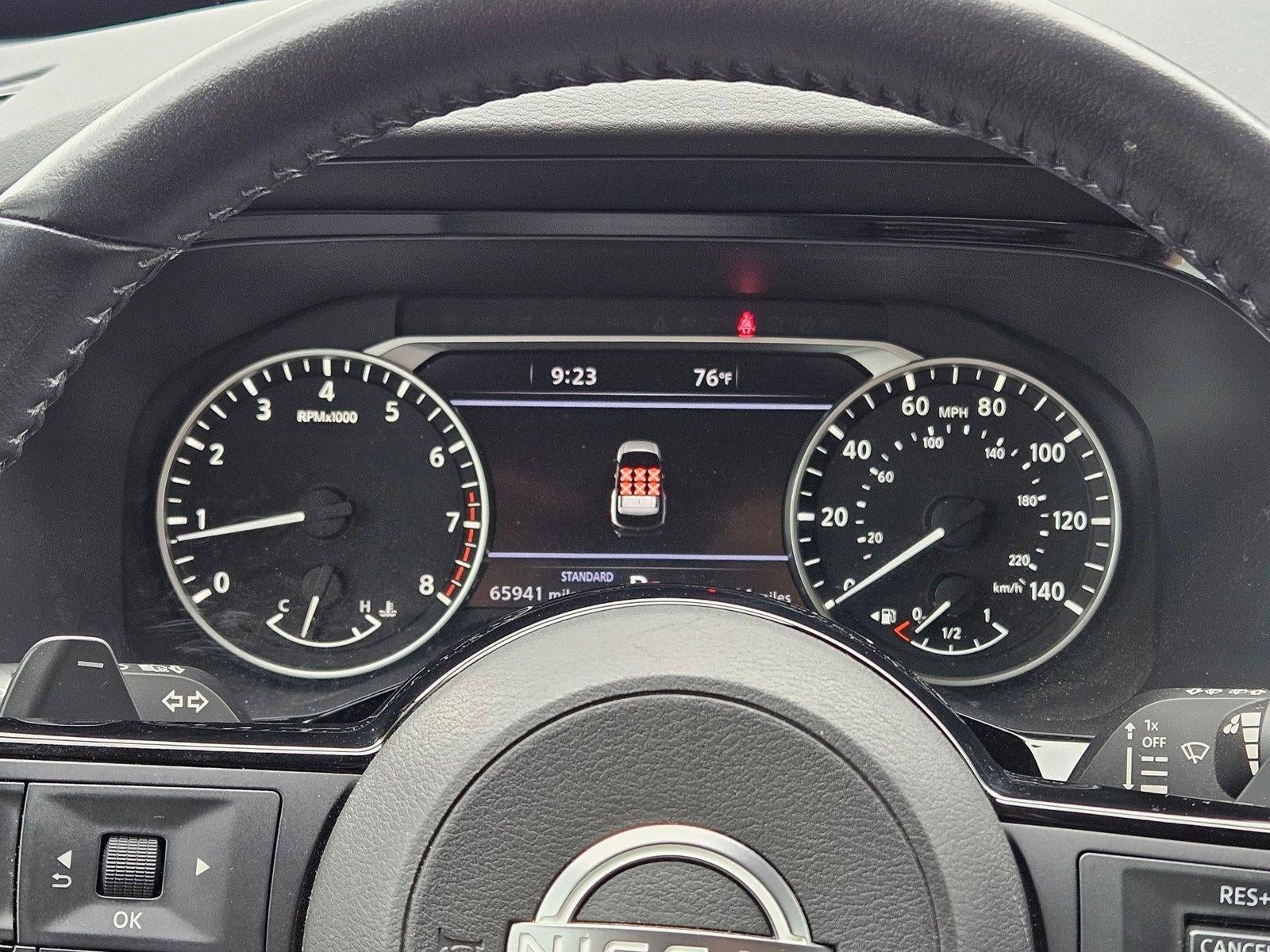 2022 Nissan Pathfinder SL