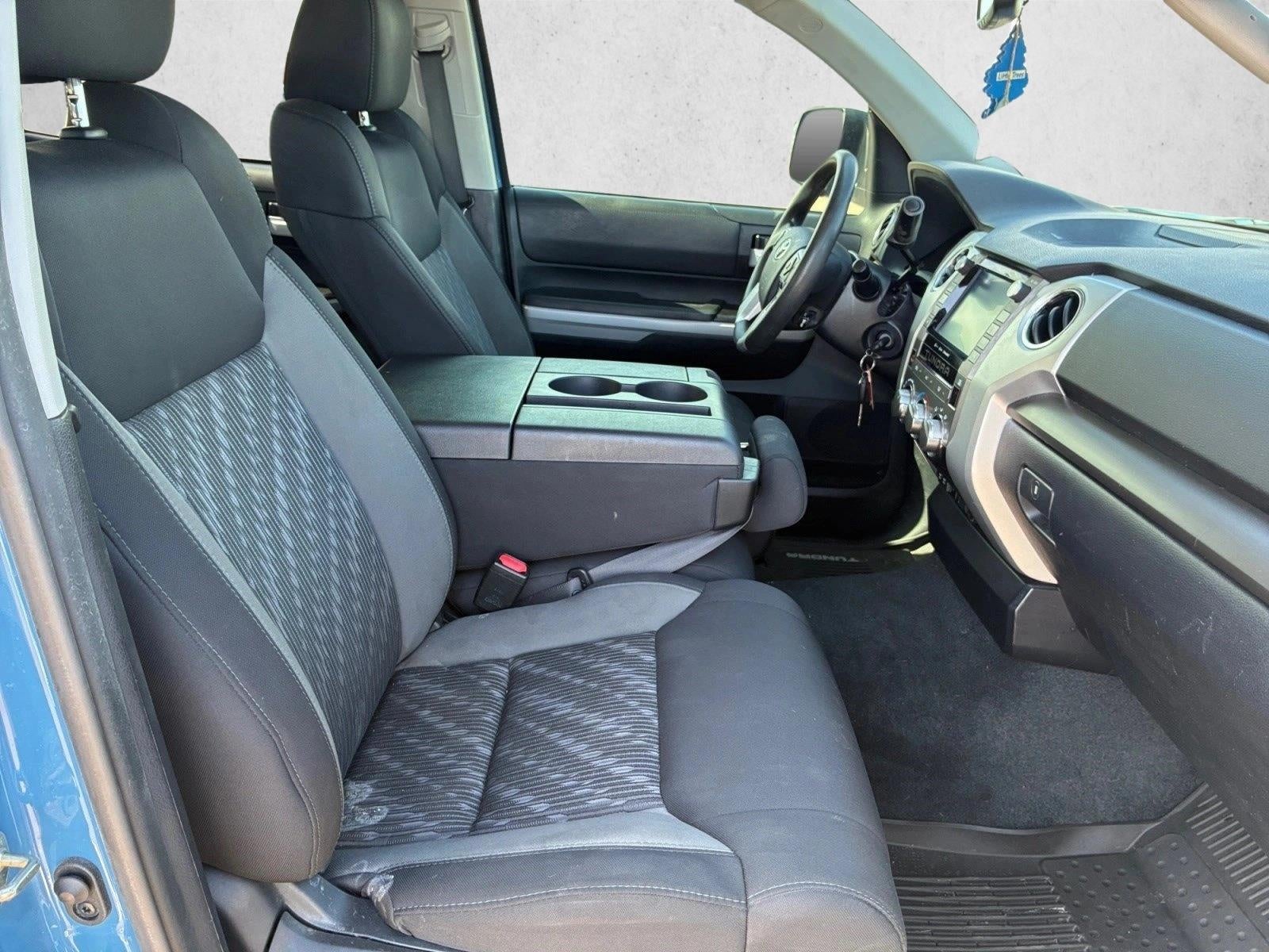 2020 Toyota Tundra 2WD SR5