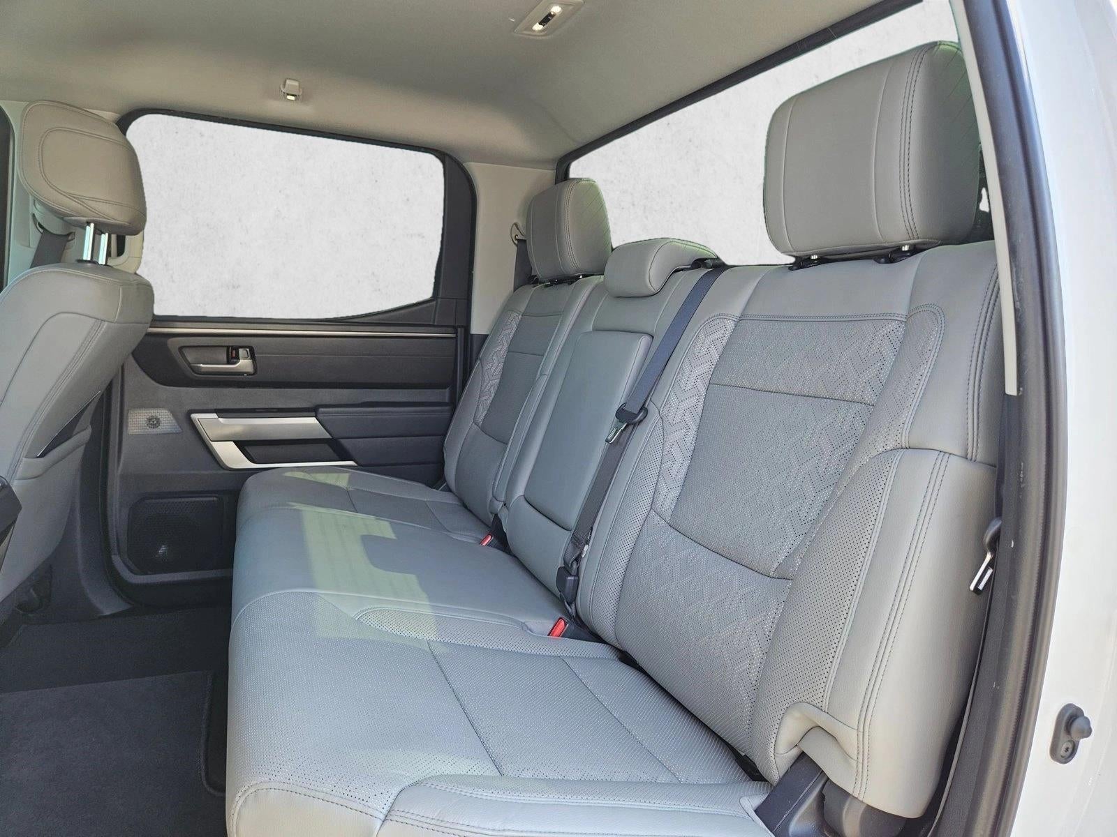 2022 Toyota Tundra 4WD SR5