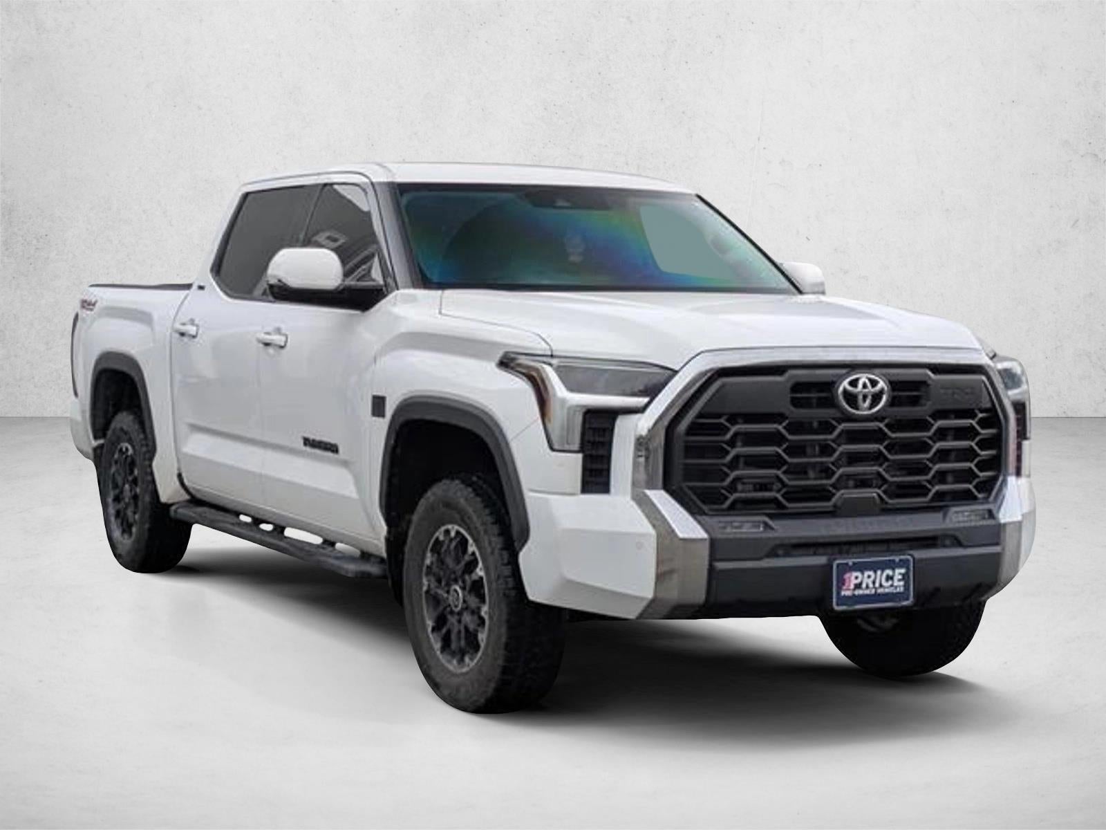 2022 Toyota Tundra 4WD SR5