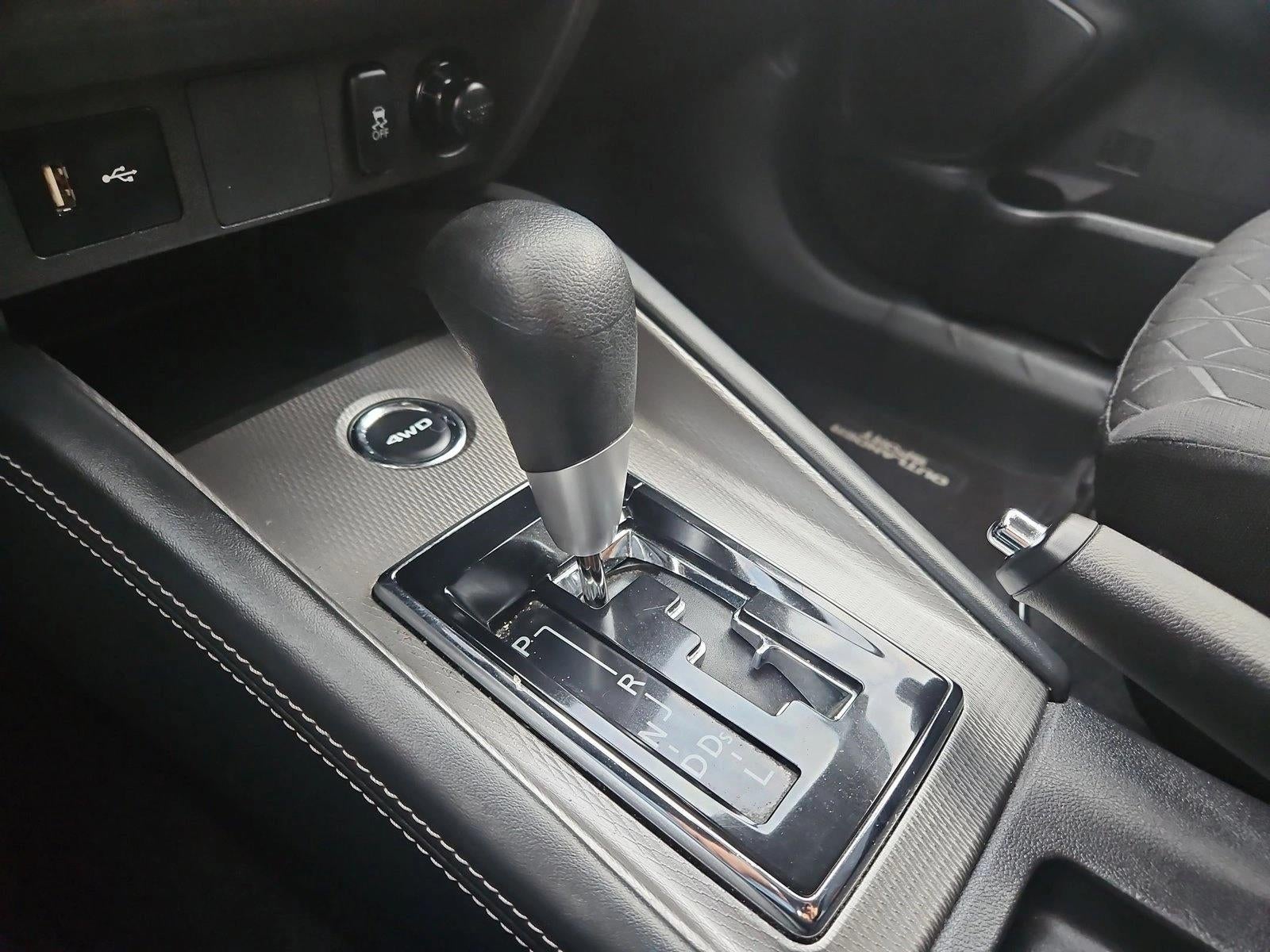 2024 Mitsubishi Outlander Sport S