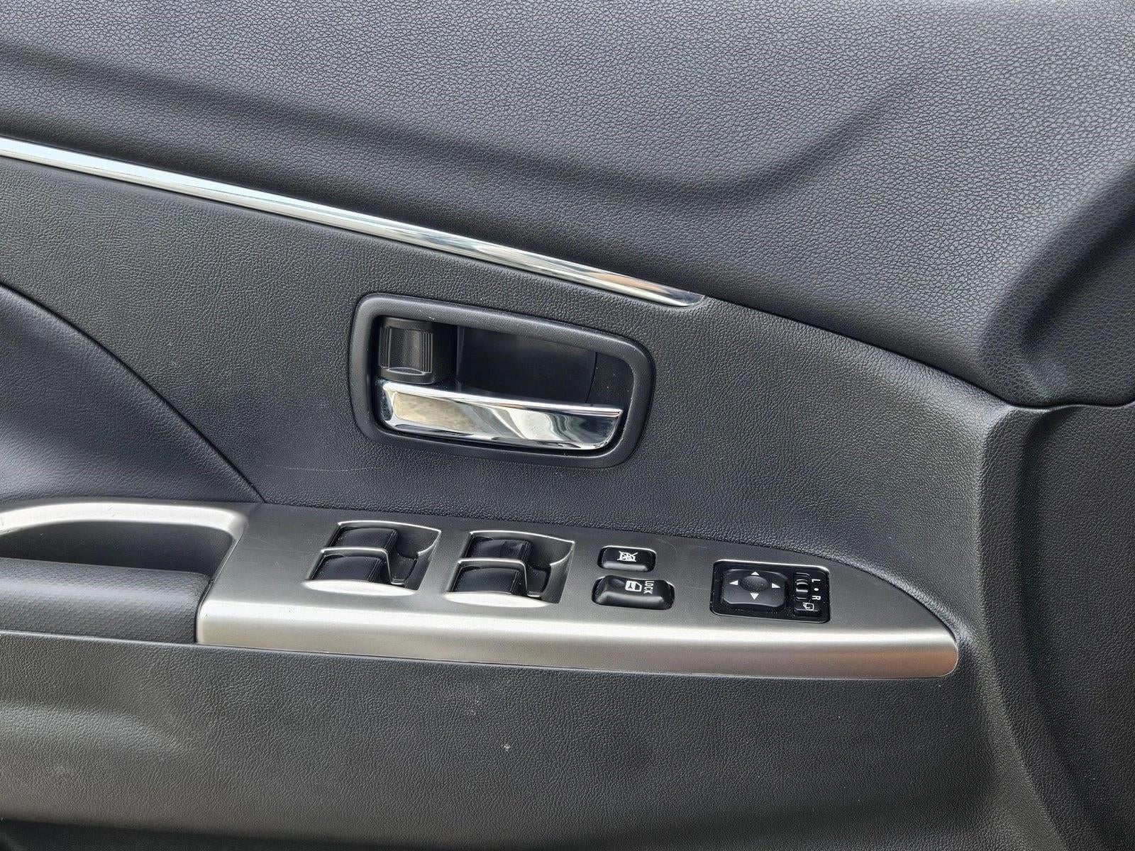 2024 Mitsubishi Outlander Sport S